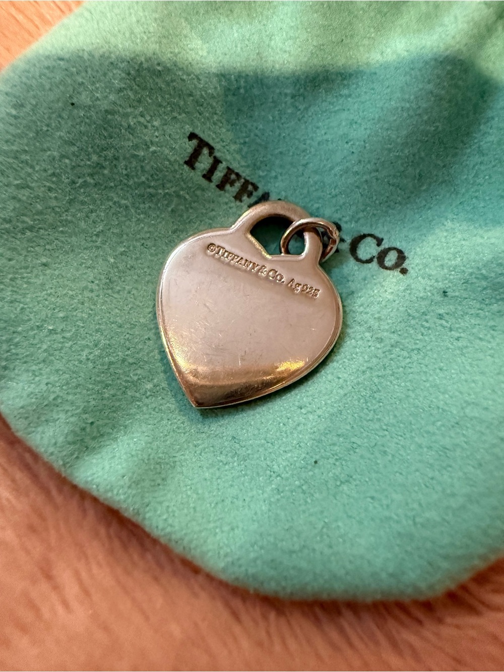 Tiffany & Co. Heart Tag Charm in Blue - Picture 5 of 6